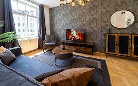 L45 Premium Apartment IndustriaI bis zu 5 Personen